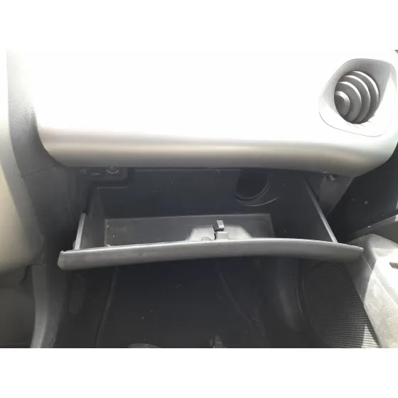 Guantera para Toyota Aygo (_B4_)