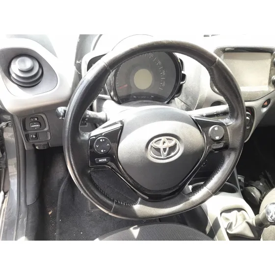 Volante para Toyota Aygo (_B4_)