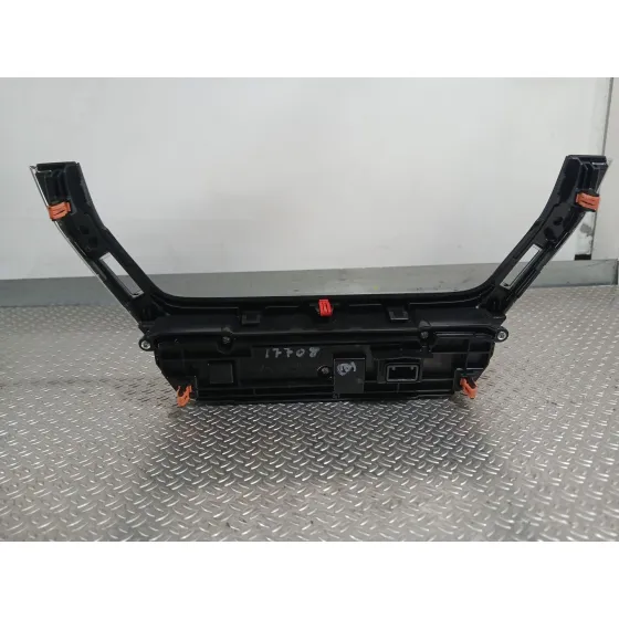 Mando Climatizador para Toyota Corolla Sedan (_E21_)