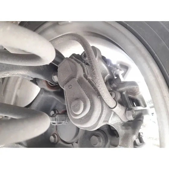 Pinza Freno Trasera Derecha para Toyota Corolla Sedan (_E21_)
