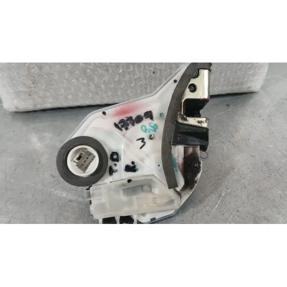 Cerradura Puerta Trasera Derecha para Toyota Aygo (_B4_)