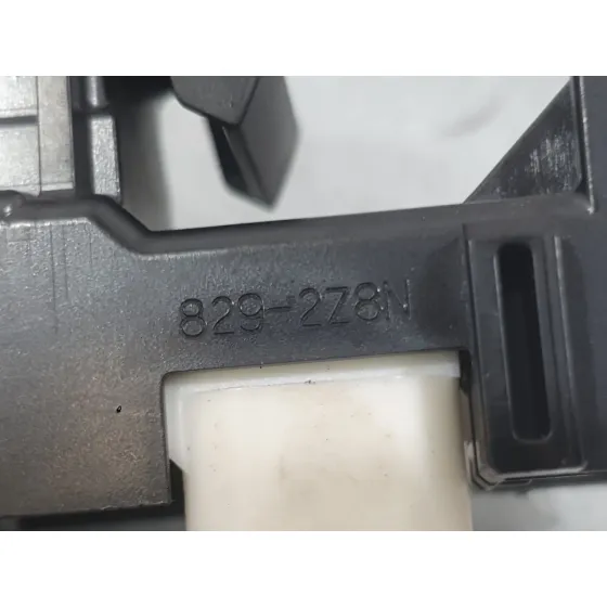 Mando Elevalunas Delantero Derecho para Toyota Aygo (_B4_)