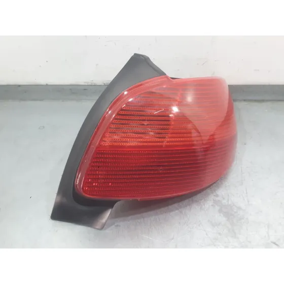 Piloto Trasero Derecho para Peugeot 206 Hatchback (2A/C)