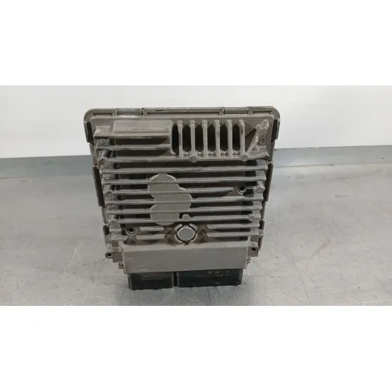 Centralita Motor Uce para Volkswagen Golf Vi (5K1)