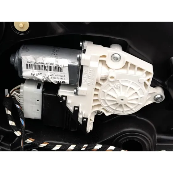 Elevalunas Trasero Derecho para Volkswagen Golf Vi (5K1)