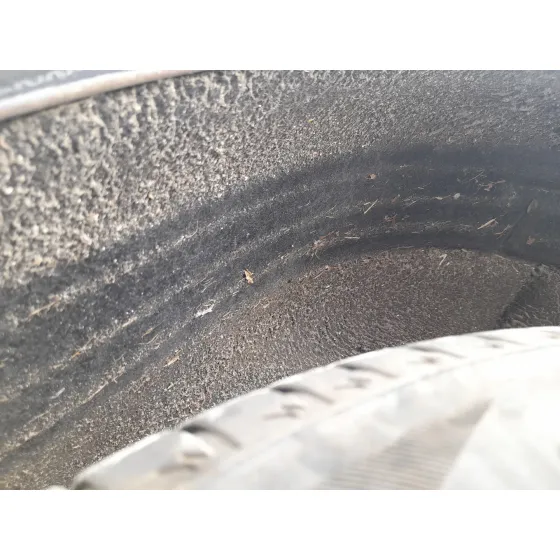 Plastico Pase Rueda Tras. Izq. para Volkswagen Golf Vi (5K1)