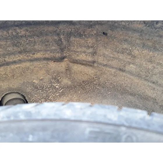Plastico Pase Rueda Tras. Izq. para Seat Exeo (3R2)