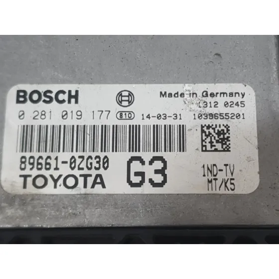 Centralita Motor Uce para Toyota Auris (_E18_)