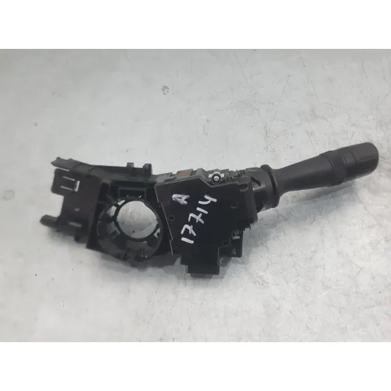 Mando Luces para Toyota Auris (_E18_)