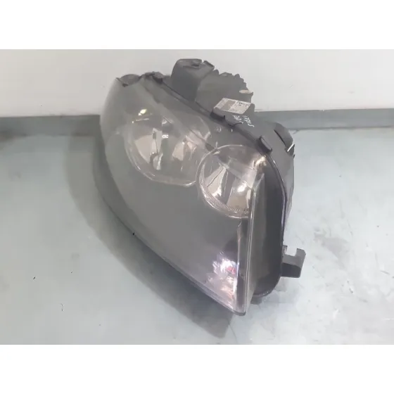 Faro Derecho para Audi A3 Sportback (8Pa)