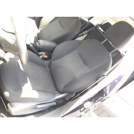 Asiento Delantero Izquierdo para Peugeot 208 I (Ca_, Cc_)