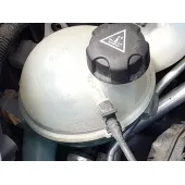 Deposito Expansion para Peugeot 208 I (Ca_, Cc_)