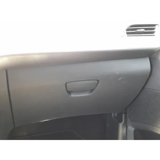 Guantera para Peugeot 208 I (Ca_, Cc_)