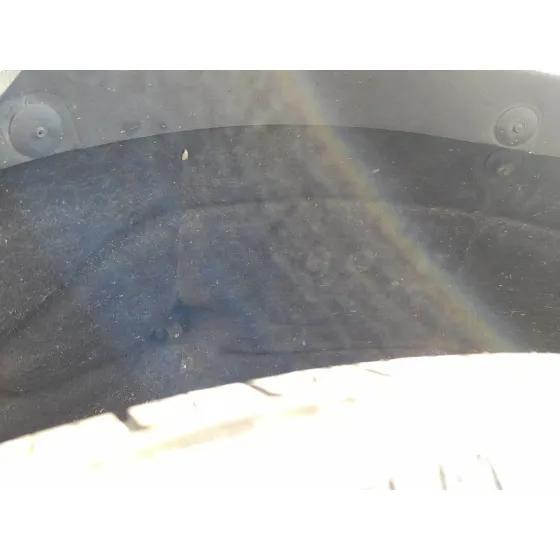 Plastico Pase Rueda Tras. Izq. para Bmw X1 (F48)