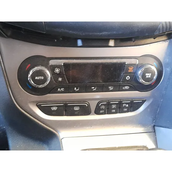 Mando Climatizador para Ford Focus Iii