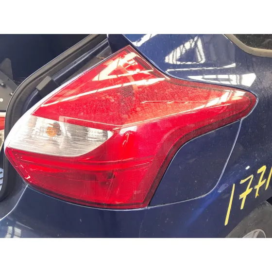 Piloto Trasero Derecho para Ford Focus Iii
