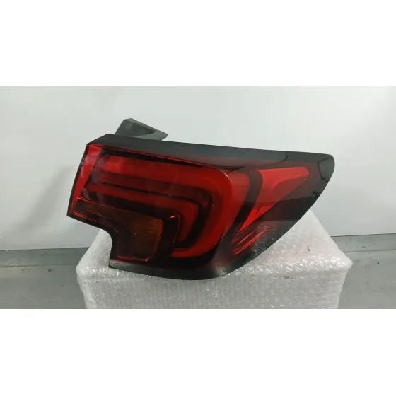 Piloto Trasero Derecho Exterior para Opel Astra K (B16)