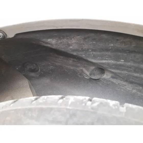 Plastico Pase Rueda Tras. Izq. para Dacia Lodgy (Js_)
