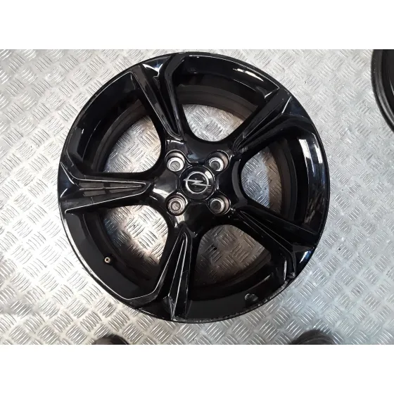 Juego Llantas Aluminio para Opel Corsa F (P2Jo)