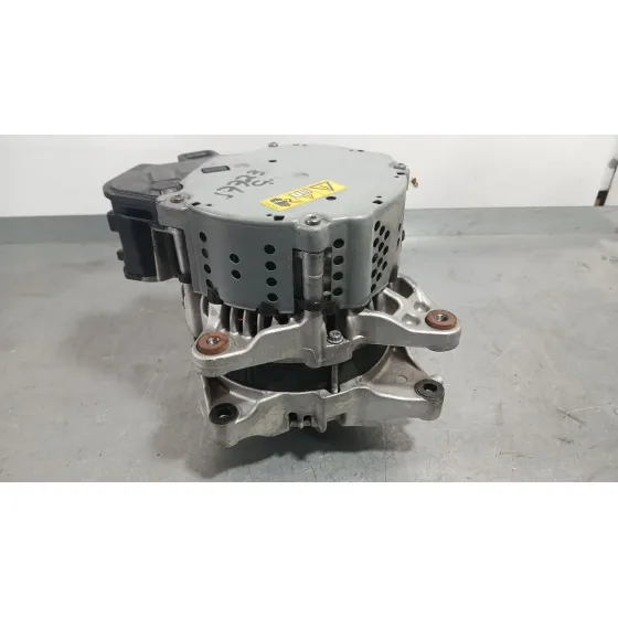 Alternador para Ford Puma (J2K, Cf7)