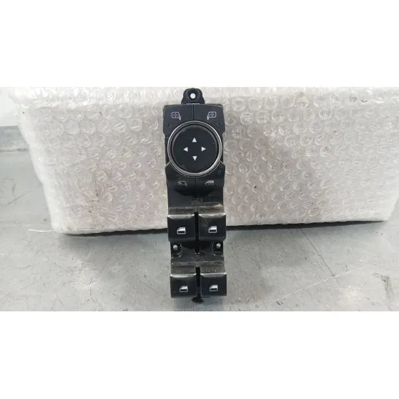Mando Elevalunas Delantero Izquierdo para Ford Puma (J2K, Cf7)