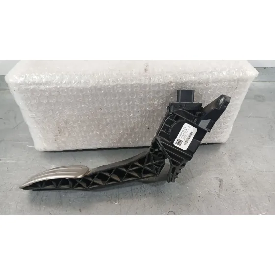 Potenciometro Pedal para Ford Puma (J2K, Cf7)