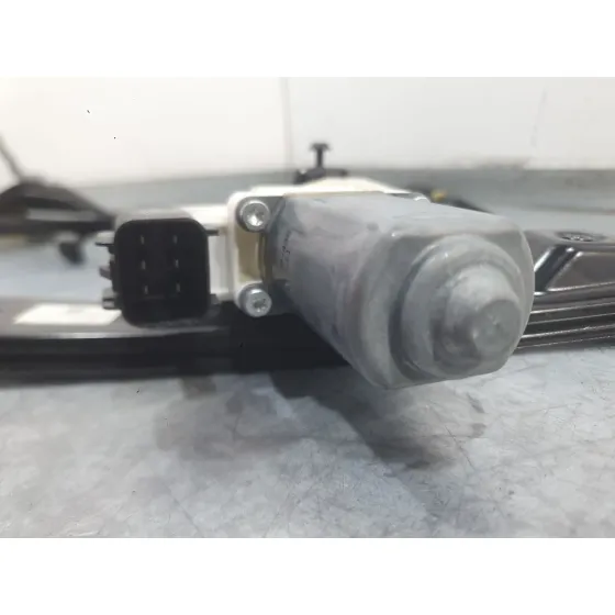 Elevalunas Delantero Izquierdo para Ford Focus Iii
