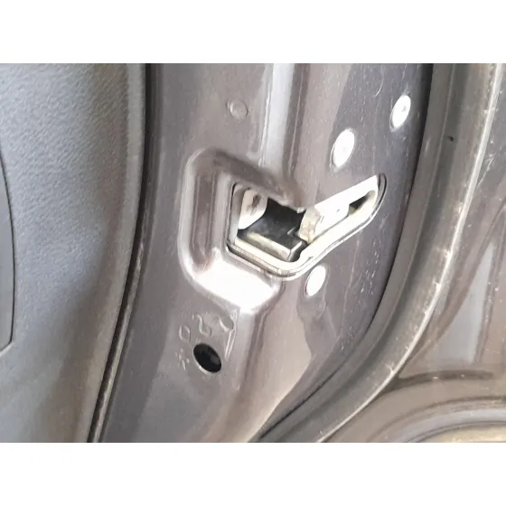 Cerradura Puerta Trasera Derecha para Jeep Compass (Mp, M6, Mv, M7)