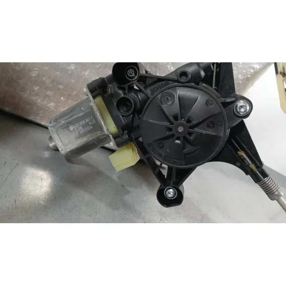Elevalunas Delantero Izquierdo para Seat Ateca (Kh7, Khp)