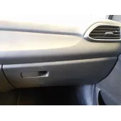 Guantera para Hyundai I30 Fastback (Pde, Pden)