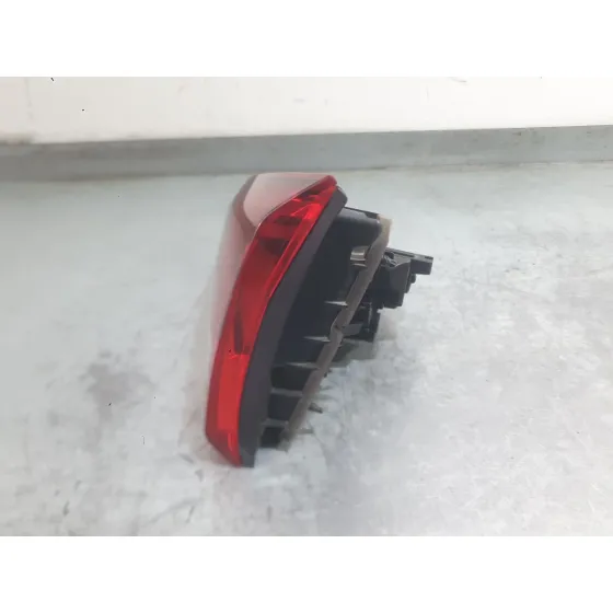 Piloto Trasero Derecho Interior para Seat Arona (Kj7, Kjp)
