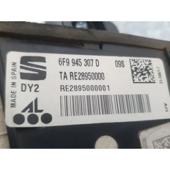 Piloto Trasero Izquierdo Interior para Seat Arona (Kj7, Kjp)
