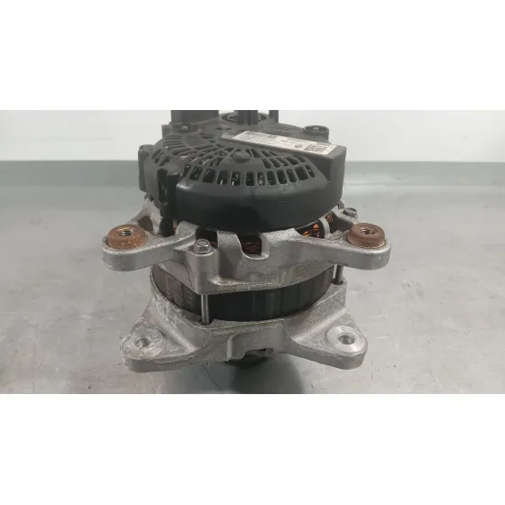 Alternador para Nissan Micra V (K14)