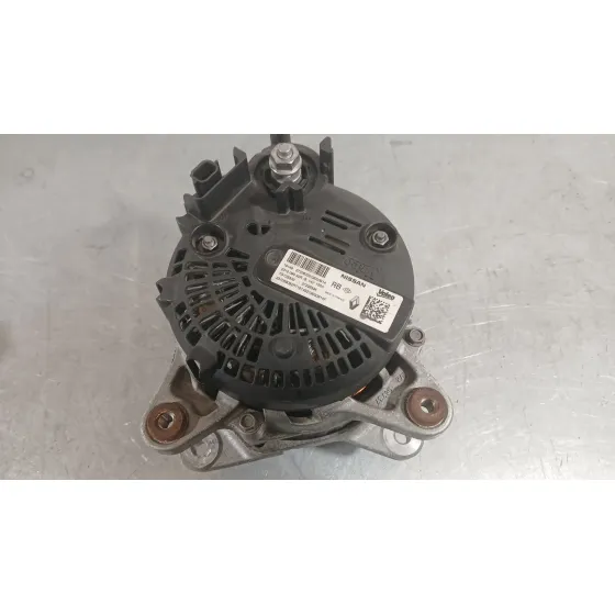 Alternador para Nissan Micra V (K14)
