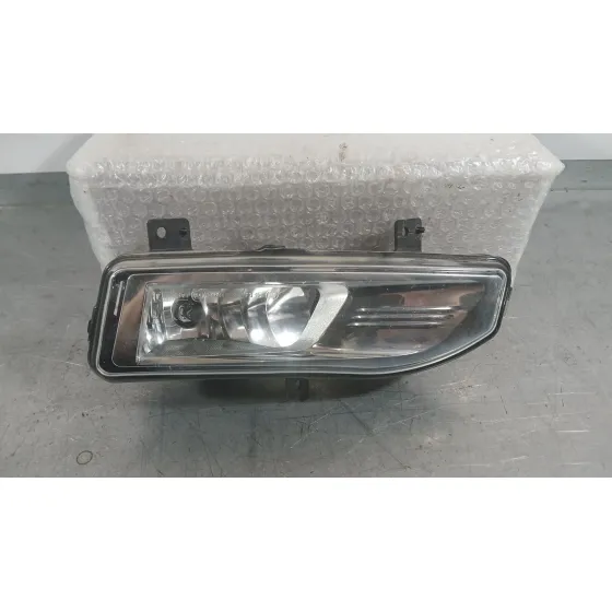 Faro Antiniebla Derecho para Nissan Micra V (K14)