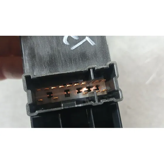 Mando Elevalunas Delantero Izquierdo para Nissan Micra V (K14)