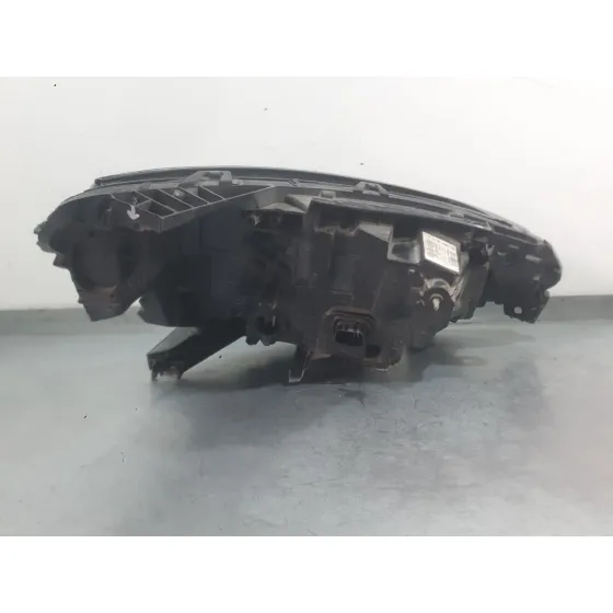 Faro Izquierdo para Renault Clio V (B7_)