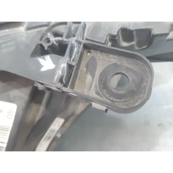Faro Izquierdo para Renault Clio V (B7_)
