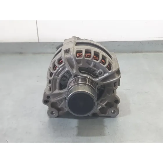 Alternador para Seat Ibiza V (Kj1, Kjg)