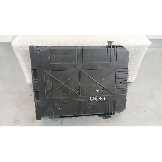 Caja Reles / Fusibles para Peugeot 2008 I (Cu_)