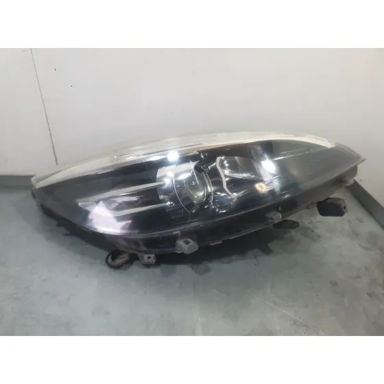 Faro Derecho para Renault Scenic Iii (Jz0/1_)