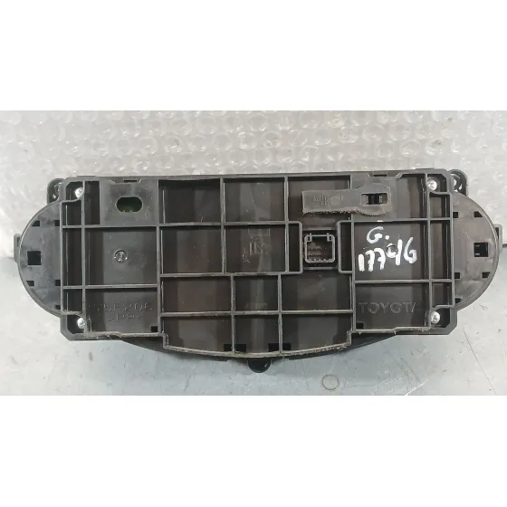 Mando Climatizador para Toyota Yaris (_P13_)