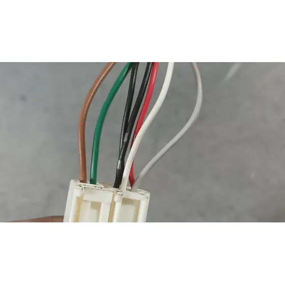 Retrovisor Izquierdo para Toyota Yaris (_P13_)