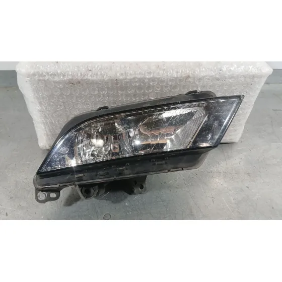 Faro Antiniebla Derecho para Seat Leon St (5F8)