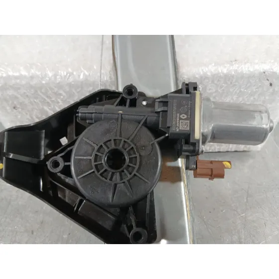 Elevalunas Delantero Derecho para Dacia Sandero Iii