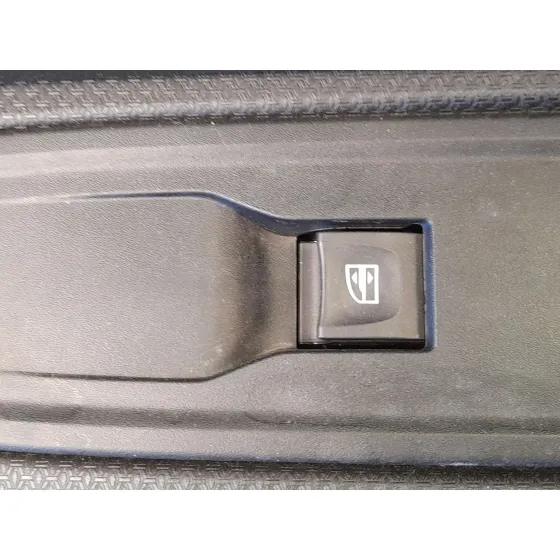 Mando Elevalunas Delantero Derecho para Dacia Sandero Iii