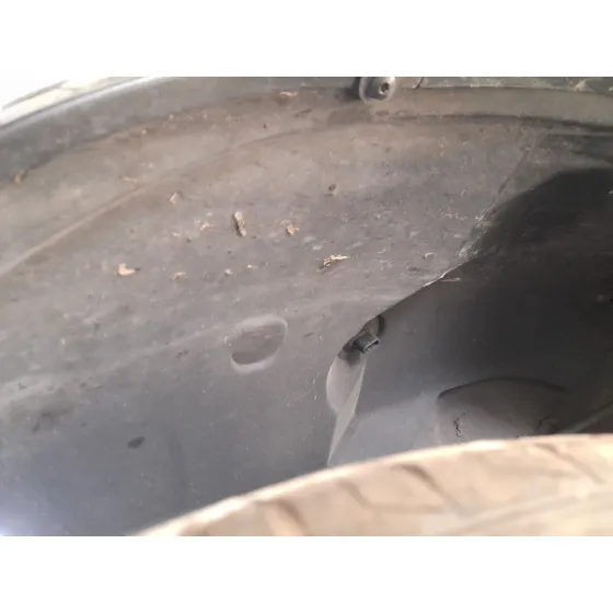 Plastico Pase Rueda Tras. Dch. para Dacia Sandero Iii