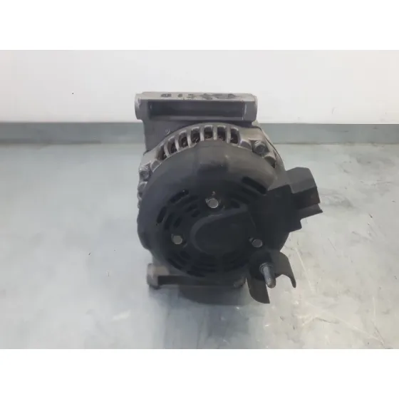 Alternador para Opel Zafira Tourer C (P12)