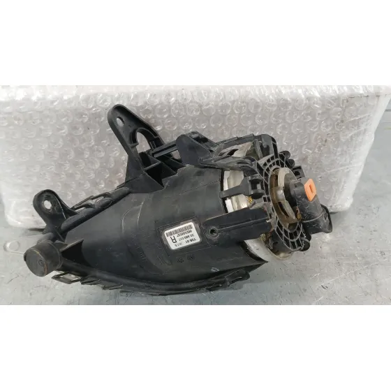 Faro Antiniebla Derecho para Opel Zafira Tourer C (P12)