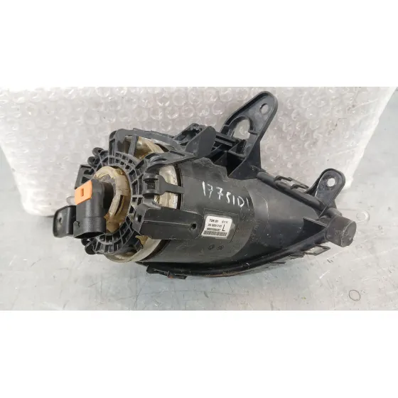 Faro Antiniebla Izquierdo para Opel Zafira Tourer C (P12)